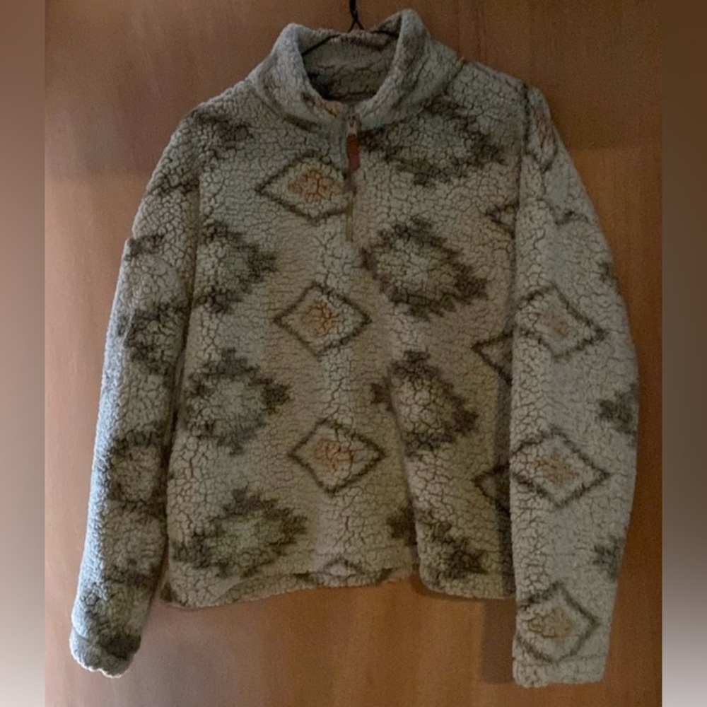 Green pullover lined fleece
